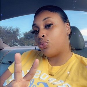 Meet your Posher, Fiona